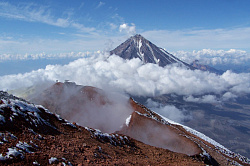 Вид с Авачинского вулкана
